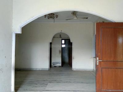 Gallery Cover Image of 1600 Sq.ft 3 BHK Independent Floor for buy in Green Field Colony for 4800000