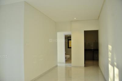 Gallery Cover Image of 530 Sq.ft 1 BHK Apartment for buy in Runwal Gardens Phase I, Dombivli East for 3278950