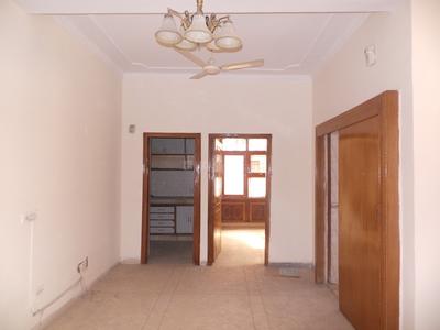 Gallery Cover Image of 540 Sq.ft 2 BHK Apartment for buy in Patparganj for 10600000