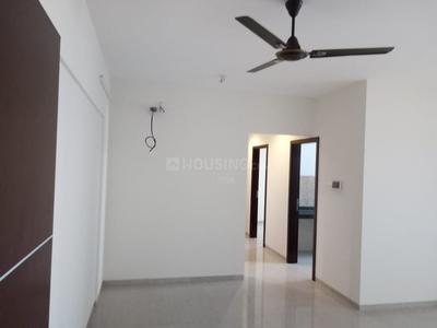 Gallery Cover Image of 700 Sq.ft 2 BHK Apartment for buy in Kandivali West for 15500000