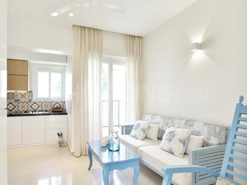 Gallery Cover Image of 3500 Sq.ft 4 BHK Independent House for buy in Kalyan Nagar for 40000000