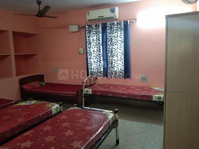 Bedroom Image of Hari Krishna Mens PG @ Hostel in Ramapuram