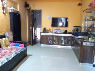 Gallery Cover Image of 700 Sq.ft 1 BHK Apartment for buy in Malad West for 11500000