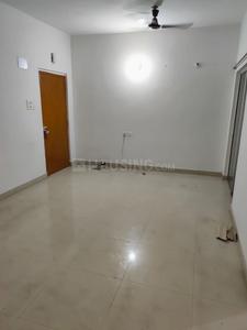 Gallery Cover Image of 755 Sq.ft 2 BHK Independent Floor for buy in Lake Town for 2900000