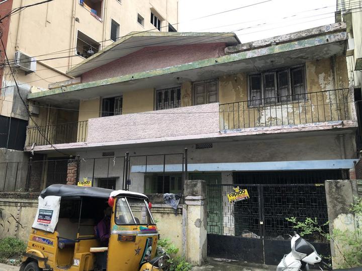 6 BHK 2400 Sqft Villa for sale at Vijaya Nagar Colony, Hyderabad