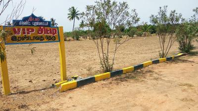 Gallery Cover Image of Sq.ft Residential Plot for buy in Kaakaayanthope for 595000