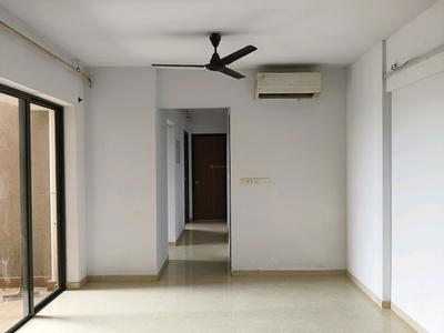 960 Sqft BHK Flat for sale in Lodha Palava Lakeshore Greens