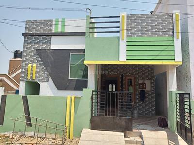 Gallery Cover Image of 900 Sq.ft 2 BHK Independent House for buy in Veppampattu for 2500000