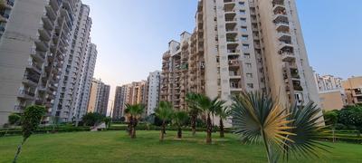 Gallery Cover Image of 1875 Sq.ft 3 BHK Apartment for buy in Supertech Czar Villas, Omicron I Greater Noida for 6365000