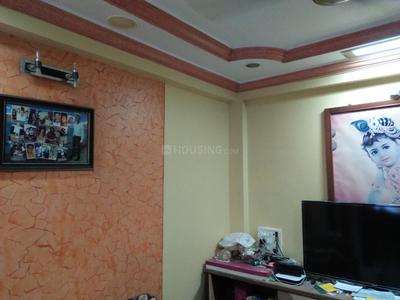 Gallery Cover Image of 585 Sq.ft 1 BHK Apartment for buy in Dahisar West for 9000000