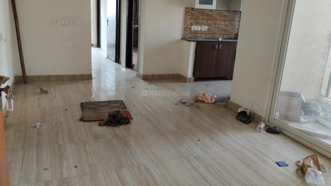 Amrapali Centurian Park - Image 5