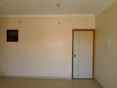 Gallery Cover Image of 600 Sq.ft 1 BHK Apartment for buy in Dadar West for 19000000