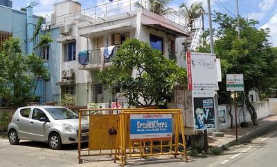 Gallery Cover Image of 1098 Sq.ft 1 BHK Independent House for buy in Besant Nagar for 25000000