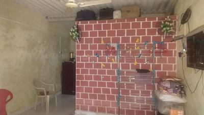 Gallery Cover Image of 400 Sq.ft 1 BHK Independent House for buy in Thane West for 1500000