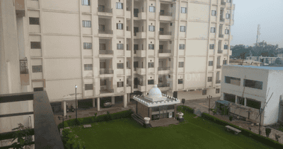Gallery Cover Image of 1500 Sq.ft 3 BHK Apartment for buy in Bhikam Pur for 3800000