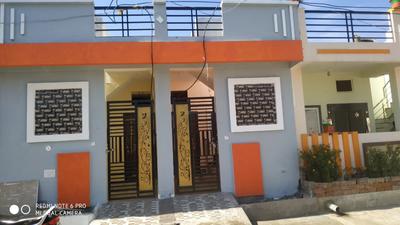 Gallery Cover Image of 500 Sq.ft 1 BHK Independent House for buy in Tilak Nagar for 1851000