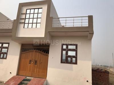 Gallery Cover Image of 450 Sq.ft 1 BHK Independent House for buy in Noida Extension for 1800000