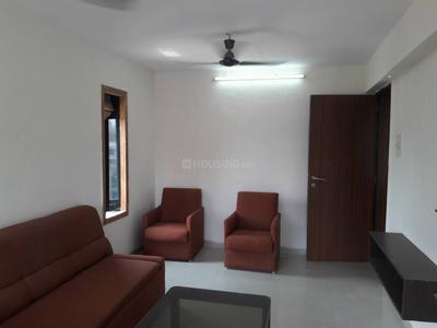 Gallery Cover Image of 550 Sq.ft 1 BHK Apartment for buy in Khar West for 25500000