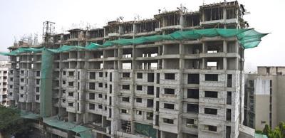 Gallery Cover Image of 600 Sq.ft 2 BHK Apartment for buy in Dahisar East for 12000000