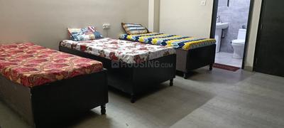 Bedroom Image of Girls PG in Sector 37