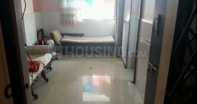 Gallery Cover Image of 325 Sq.ft 1 RK Apartment for buy in Malad West for 2400000