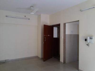 Gallery Cover Image of 783 Sq.ft 2 BHK Apartment for buy in Thane West for 8500000