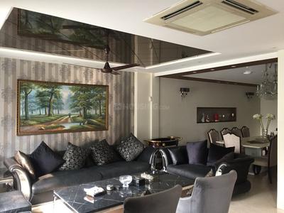 5 BHK Independent House