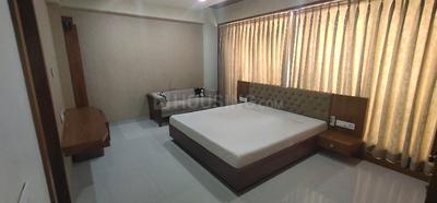 Gallery Cover Image of 3537 Sq.ft 4 BHK Apartment for buy in Panchratna Green Blossom, Prahlad Nagar for 30000000