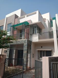 Gallery Cover Image of 2200 Sq.ft 3 BHK Independent House for rent in Salap for 15000