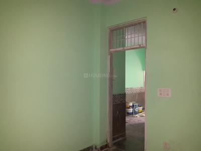 Gallery Cover Image of 650 Sq.ft 2 RK Apartment for buy in Dayal Bagh Colony for 1800000