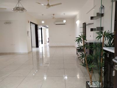 Gallery Cover Image of 2350 Sq.ft 3 BHK Apartment for rent in Adyar for 80000