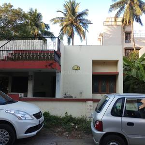 Gallery Cover Image of 3600 Sq.ft 4 BHK Independent House for buy in Anna Nagar West for 80000000