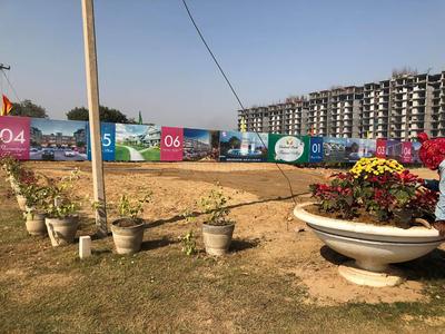 Gallery Cover Image of 1230 Sq.ft 3 BHK Independent House for buy in Sector 33, Sohna for 6900000