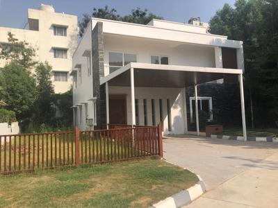 4 BHK Villa