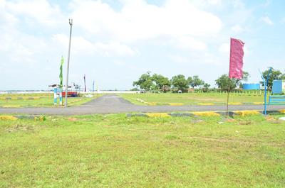 Gallery Cover Image of Sq.ft Residential Plot for buy in Tambaram for 525000