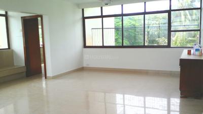 Gallery Cover Image of 1050 Sq.ft 2 BHK Apartment for buy in Juhu for 37500000