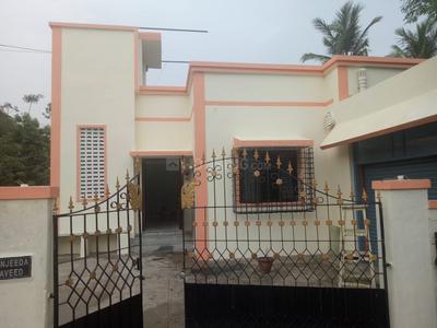 Gallery Cover Image of 1500 Sq.ft 3 BHK Independent House for buy in Porur for 11800000