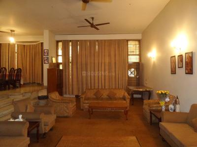Gallery Cover Image of 5100 Sq.ft 5+ BHK Independent House for buy in Sector 15 for 60000000