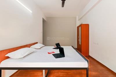 Bedroom Image of Oyo Life Kol1114 in Purba Putiary