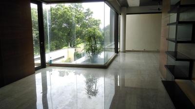 Gallery Cover Image of 42471 Sq.ft 2 BHK Independent House for buy in Jaunapur for 300000000
