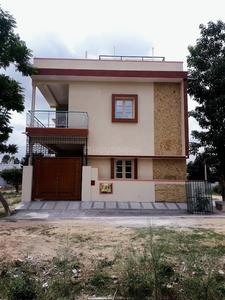 Gallery Cover Image of 850 Sq.ft 2 BHK Independent House for buy in Electronic City for 3600000