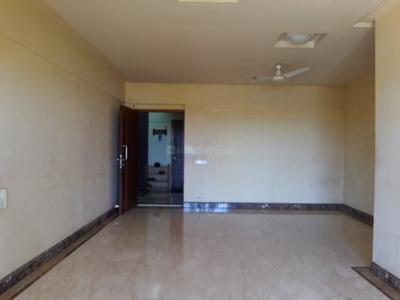 Gallery Cover Image of 1130 Sq.ft 2 BHK Apartment for buy in Malad West for 18700000