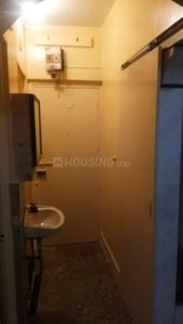 Gallery Cover Image of 550 Sq.ft 1 BHK Apartment for rent in Somwar Peth for 15000