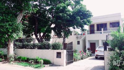 Gallery Cover Image of 3000 Sq.ft 3 BHK Independent House for rent in Sector 10 for 110000