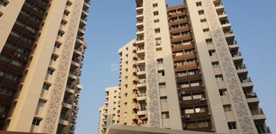 Gallery Cover Image of 3220 Sq.ft 4 BHK Apartment for buy in Shantigram for 14700000