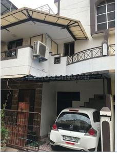 Gallery Cover Image of 2500 Sq.ft 3 BHK Independent House for buy in Adajan for 11500000