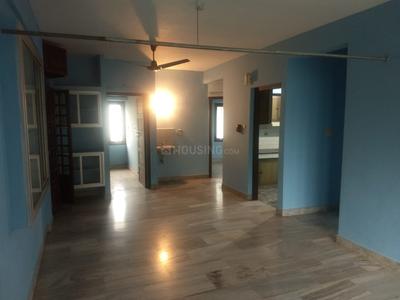 Gallery Cover Image of 1100 Sq.ft 3 BHK Apartment for buy in Maradu for 3500000
