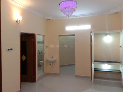 Gallery Cover Image of 568 Sq.ft 1 BHK Apartment for buy in Kattupakkam for 2300000