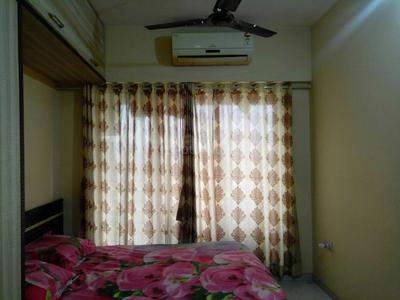 Gallery Cover Image of 750 Sq.ft 1 BHK Apartment for buy in Malad West for 8500000