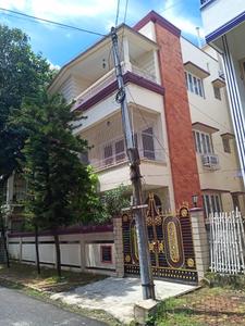 Gallery Cover Image of 4000 Sq.ft 8 BHK Independent House for rent in Salt Lake City for 200000